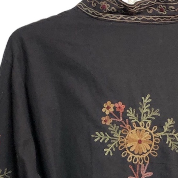 Embroidered folk jacket top - Picture 4 of 16